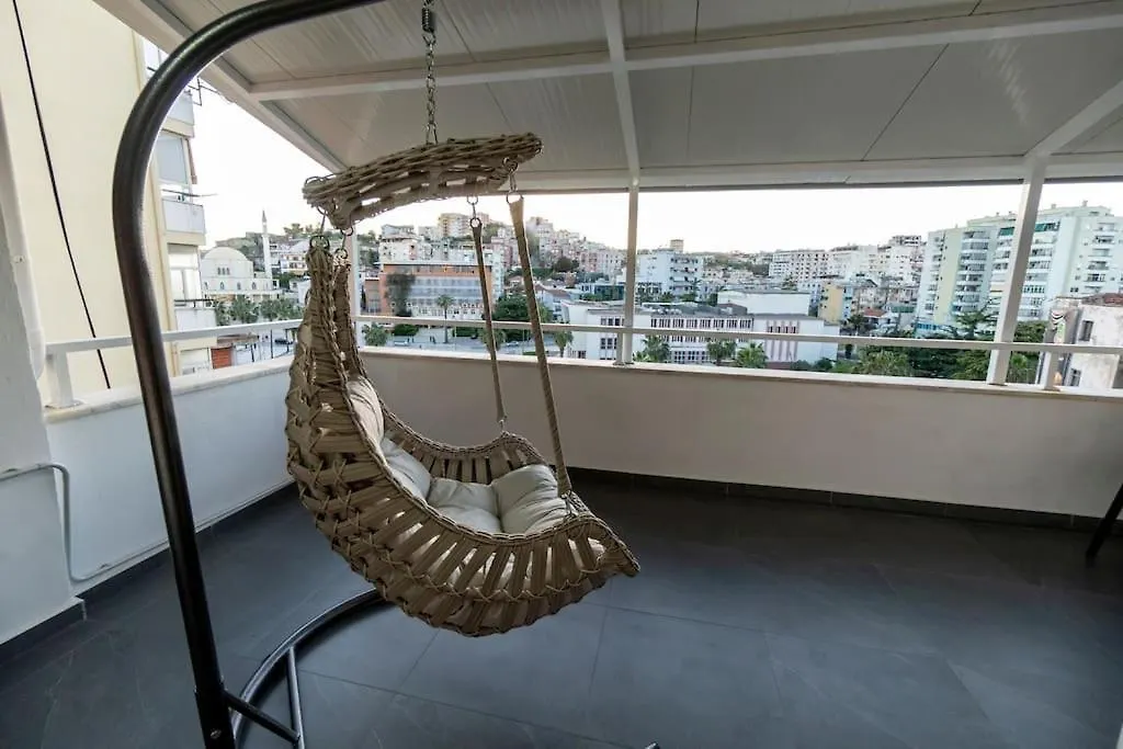 City Center Apartment With Balcony Durrës
