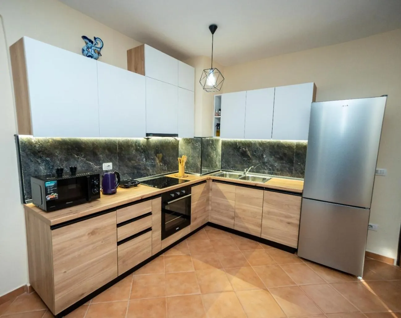 City Center Apartment With Balcony Durrës